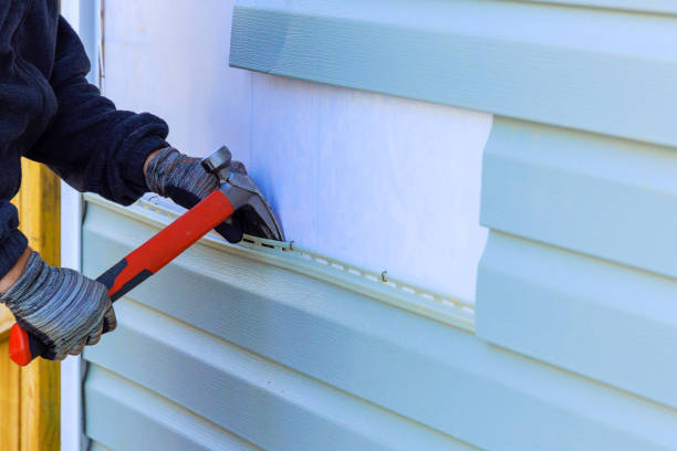 Reliable Emergency Siding Repair contractor in Falls Church, VA by Superior Siding Solutions